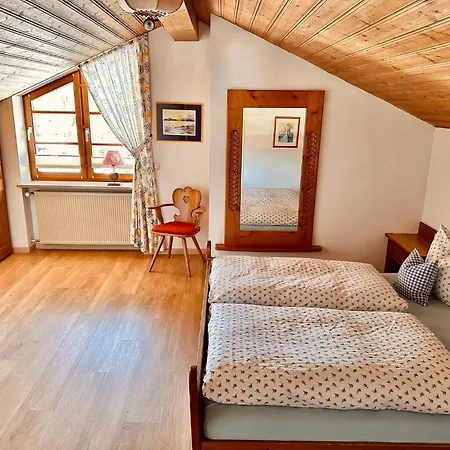 Arnika Apartment *